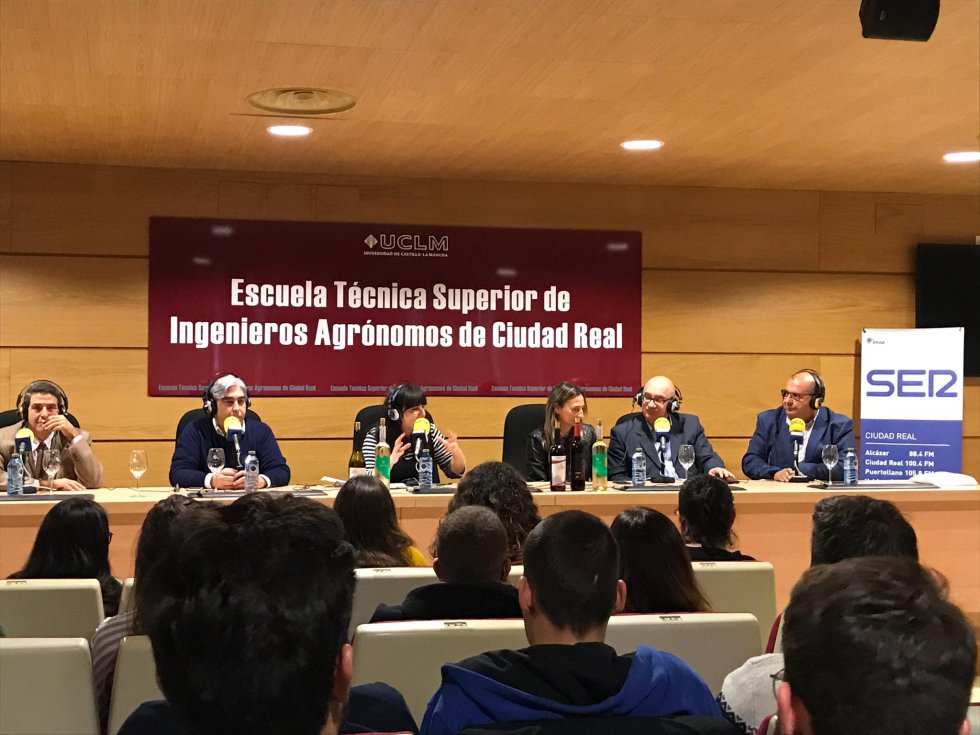 Los mejores momentos de 'Coloquios del Vino y Nuestra Tierra' desde Ciudad Real Los mejores momentos de 'Coloquios del Vino y Nuestra Tierra' desde Ciudad Real