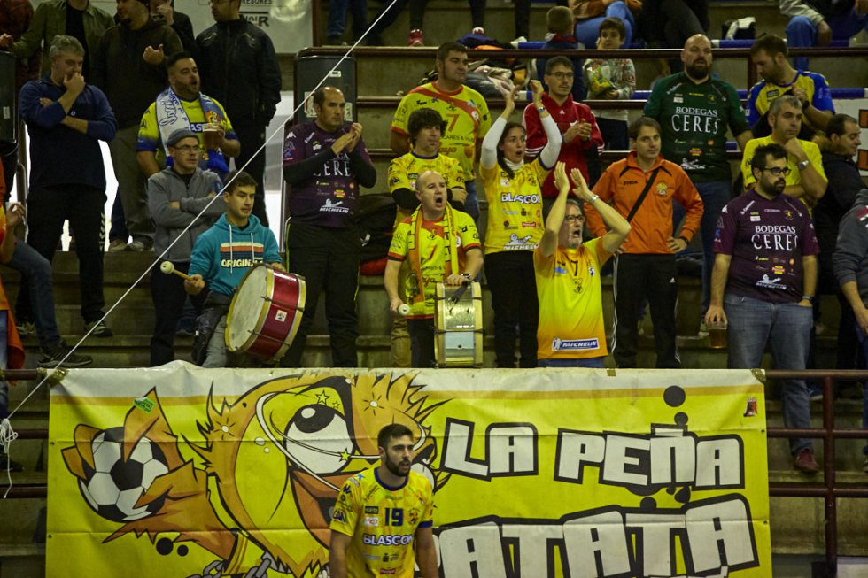 Imágenes del triunfo del BlasGón y Bodegas Ceres ante Alcobendas en el Príncipe de Asturias Imágenes del triunfo del BlasGón y Bodegas Ceres ante Alcobendas en el Príncipe de Asturias