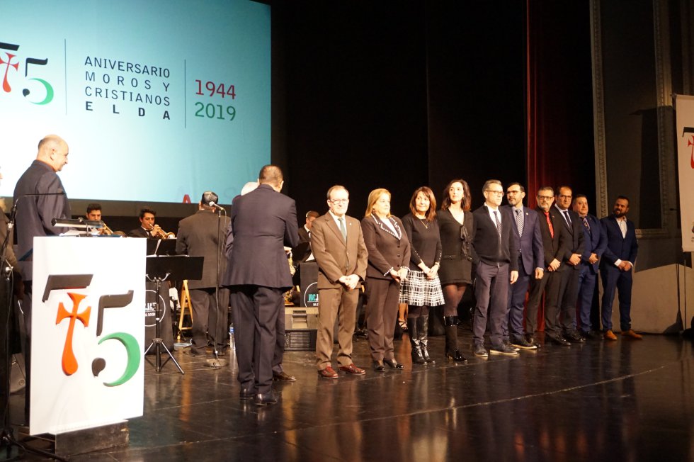 Elda clausura el 75 aniversario de los Moros y Cristianos Elda clausura el 75 aniversario de los Moros y Cristianos