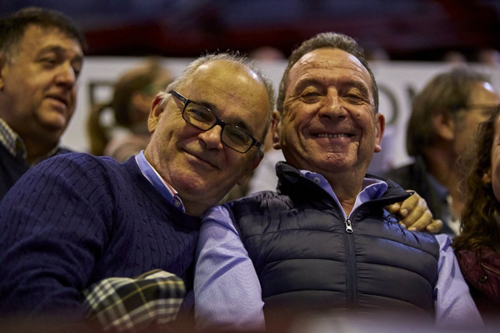 Las imágenes del triunfo del BlasGón y Bodegas Ceres ante CajaSur (30-25) en el Príncipe de Asturias. Las imágenes del triunfo del BlasGón y Bodegas Ceres ante CajaSur (30-25) en el Príncipe de Asturias.