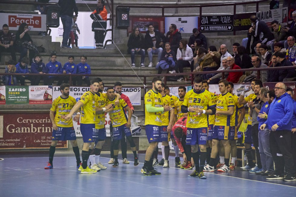 Las imágenes de la victoria del Villa de Aranda ante Zamora en el derbi regional en el Príncipe de Asturias. Las imágenes de la victoria del Villa de Aranda ante Zamora en el derbi regional en el Príncipe de Asturias.