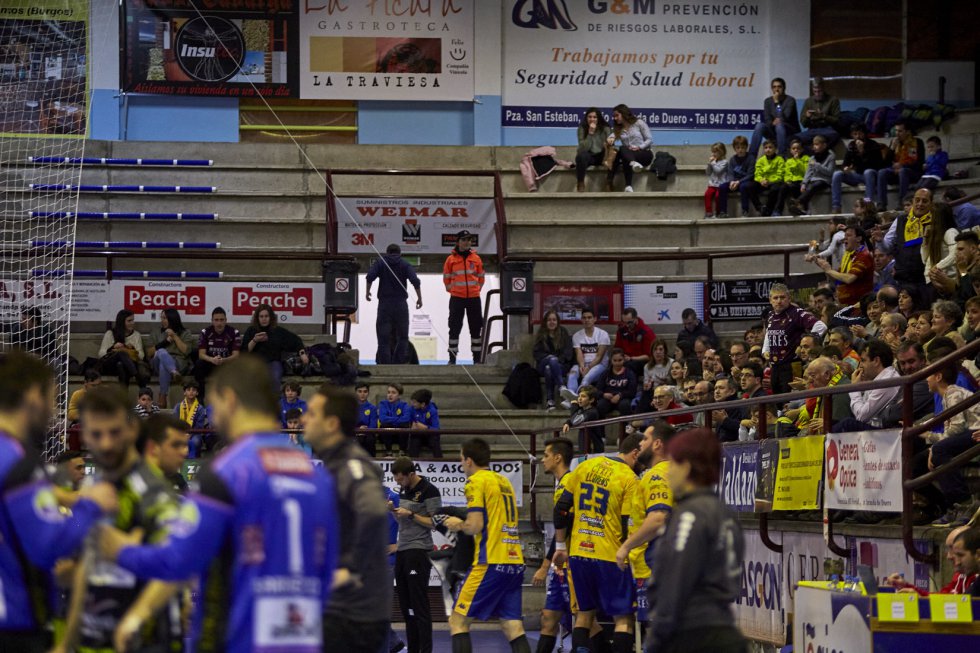 Las imágenes de la victoria del Villa de Aranda ante Zamora en el derbi regional en el Príncipe de Asturias. Las imágenes de la victoria del Villa de Aranda ante Zamora en el derbi regional en el Príncipe de Asturias.
