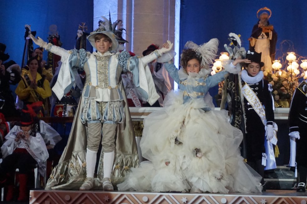media fiesta: Elda proclama a sus nuevos cargos festeros para los Moros y Cristianos 2020 media fiesta: Elda proclama a sus nuevos cargos festeros para los Moros y Cristianos 2020