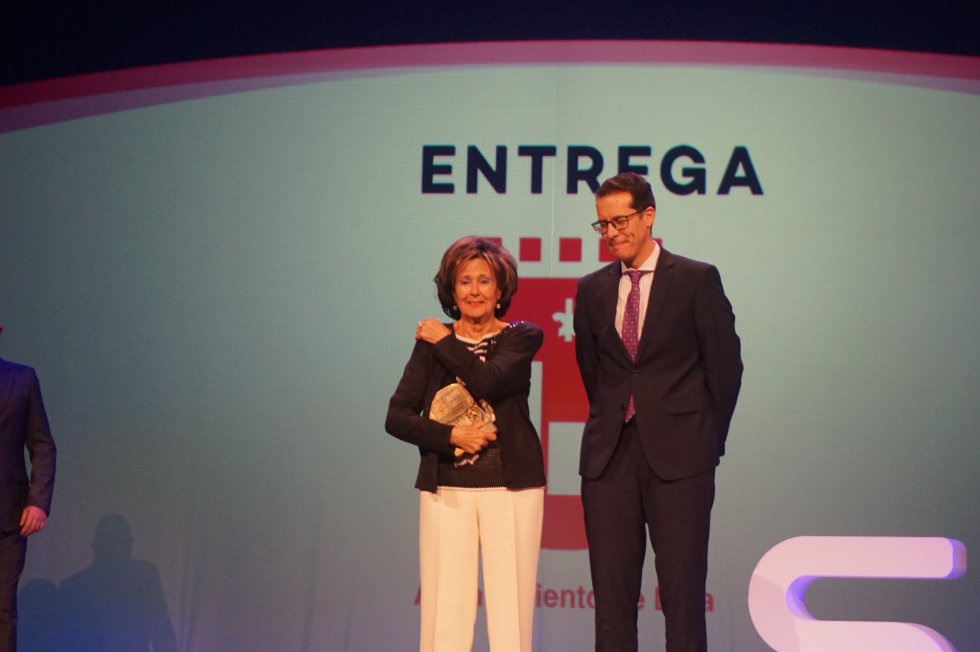 Gran éxito de la IV edición de los Premios Radio Elda Gran éxito de la IV edición de los Premios Radio Elda