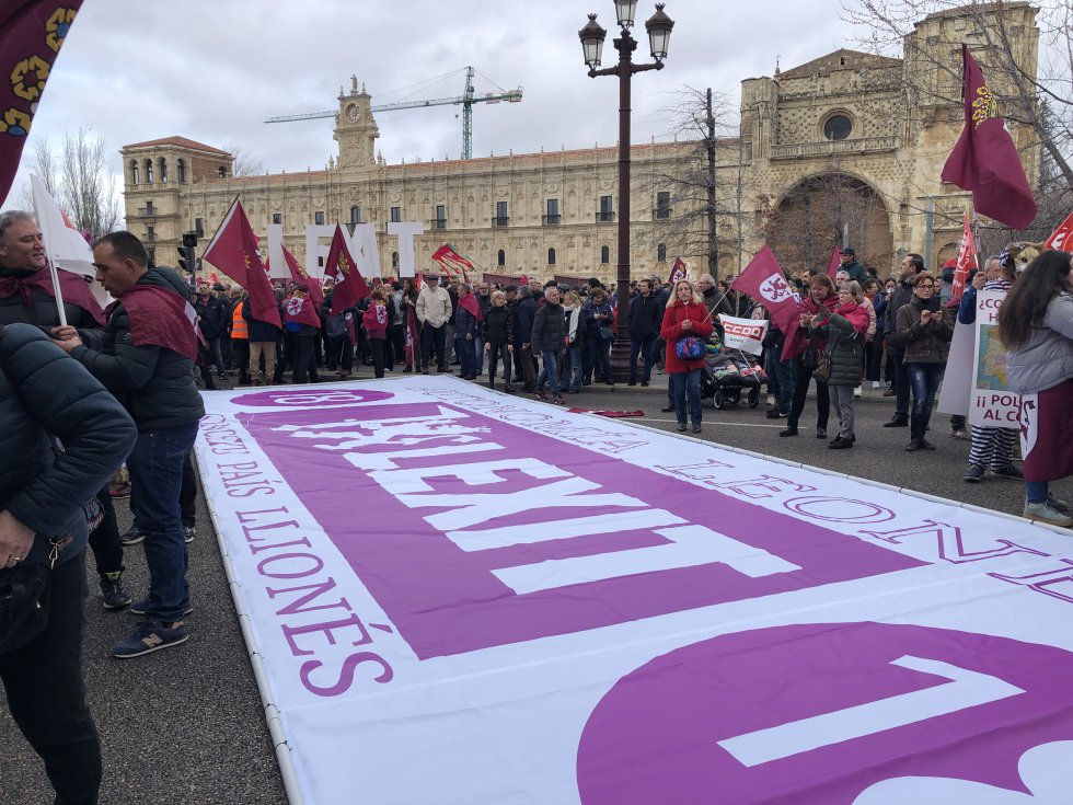 La reclamación de autonomía para León ha estado presente en la marcha La reclamación de autonomía para León ha estado presente en la marcha