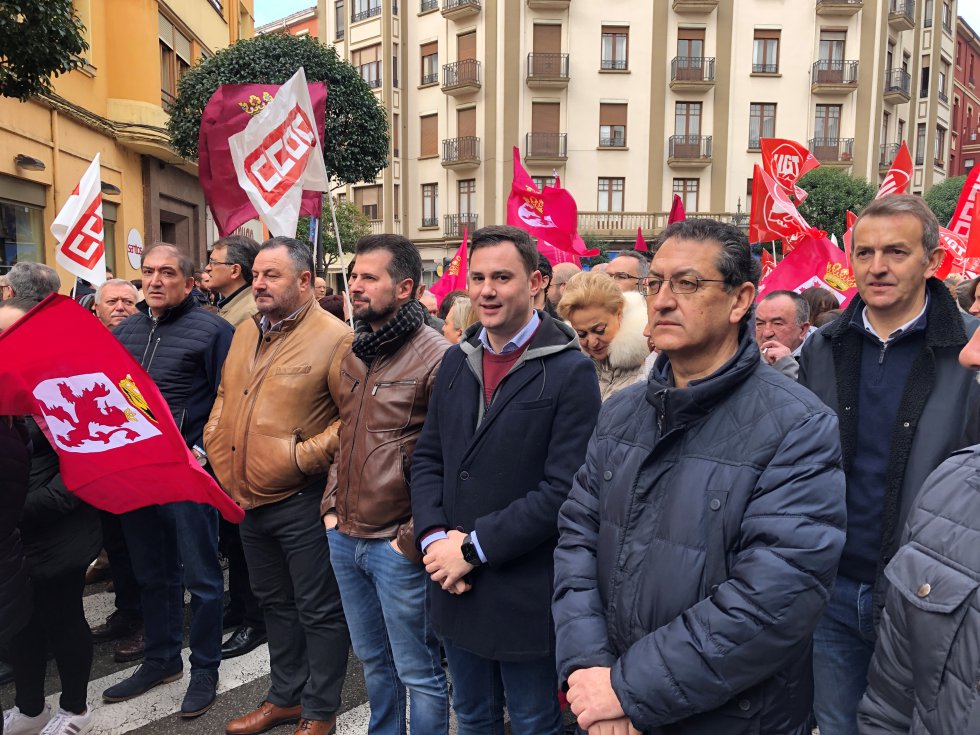Por parte del PSOE asistieron su secretario autonómico, Luis Tudanca, el provincial, Javier Cendón y el presidente de la DIputación, Eduardo Morán Por parte del PSOE asistieron su secretario autonómico, Luis Tudanca, el provincial, Javier Cendón y el presidente de la DIputación, Eduardo Morán