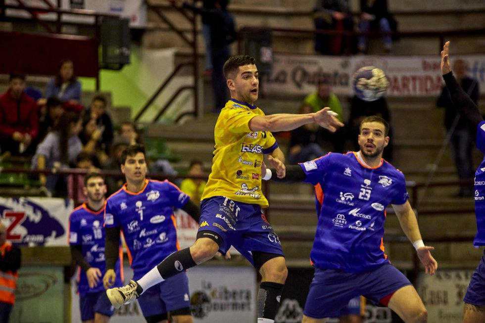 Las imágenes del último triunfo amarillo en el Príncipe de Asturias, ante Palma del Río (29-21) Las imágenes del último triunfo amarillo en el Príncipe de Asturias, ante Palma del Río (29-21)