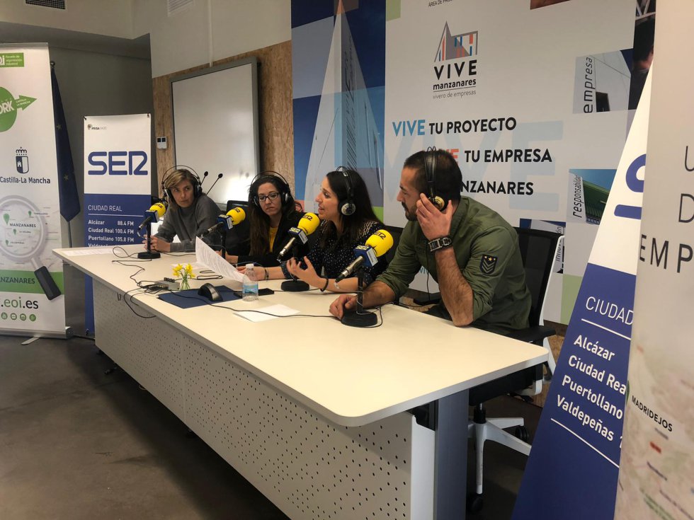 Especial Hoy por Hoy Ciudad real y provincia, desde el Coworking Escuela de organización Industrial Junta de Comunidades en Manzanares Especial Hoy por Hoy Ciudad real y provincia, desde el Coworking Escuela de organización Industrial Junta de Comunidades en Manzanares