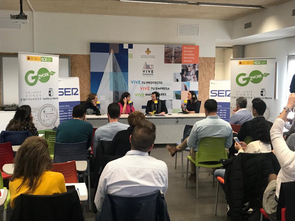 Especial Hoy por Hoy Ciudad real y provincia, desde el Coworking Escuela de organización Industrial Junta de Comunidades en Manzanares Especial Hoy por Hoy Ciudad real y provincia, desde el Coworking Escuela de organización Industrial Junta de Comunidades en Manzanares