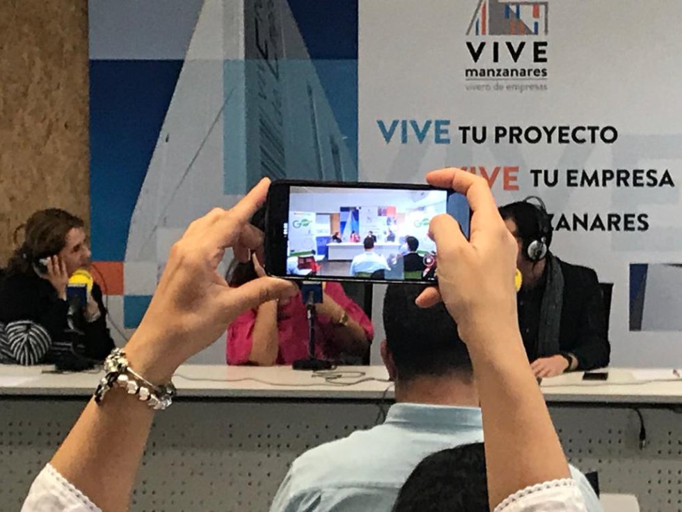 Especial Hoy por Hoy Ciudad real y provincia, desde el Coworking Escuela de organización Industrial Junta de Comunidades en Manzanares Especial Hoy por Hoy Ciudad real y provincia, desde el Coworking Escuela de organización Industrial Junta de Comunidades en Manzanares