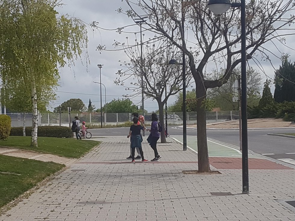 Los niños de Albacete salen a la calle 45 días después del Estado de Alarma Los niños de Albacete salen a la calle 45 días después del Estado de Alarma