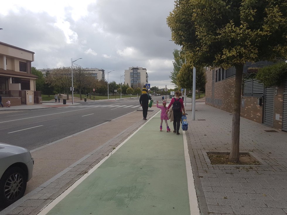 Los niños de Albacete salen a la calle 45 días después del Estado de Alarma Los niños de Albacete salen a la calle 45 días después del Estado de Alarma