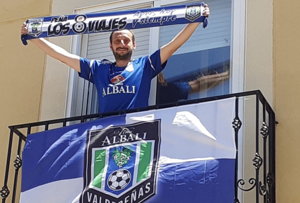 Las calles de Valdepeñas se preparan para los playoff por el título de liga, que disputará el Viña Albali Valdepeñas Las calles de Valdepeñas se preparan para los playoff por el título de liga, que disputará el Viña Albali Valdepeñas