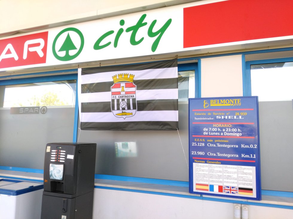 Radio Cartagena SER con la afición del Efesé camino de 2ª división Radio Cartagena SER con la afición del Efesé camino de 2ª división