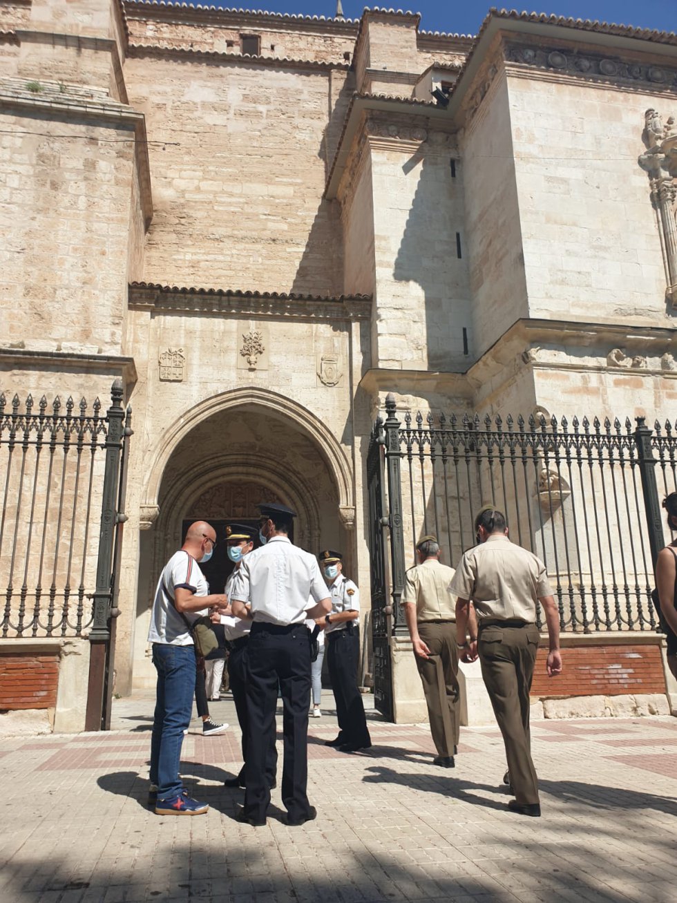 Todas las imágenes del homenaje a los afectados por la pandemia Todas las imágenes del homenaje a los afectados por la pandemia