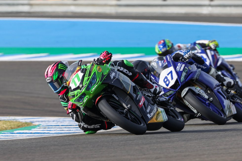 Imágenes entrenamiento viernes del Mundial de Superbike en Jerez Imágenes entrenamiento viernes del Mundial de Superbike en Jerez