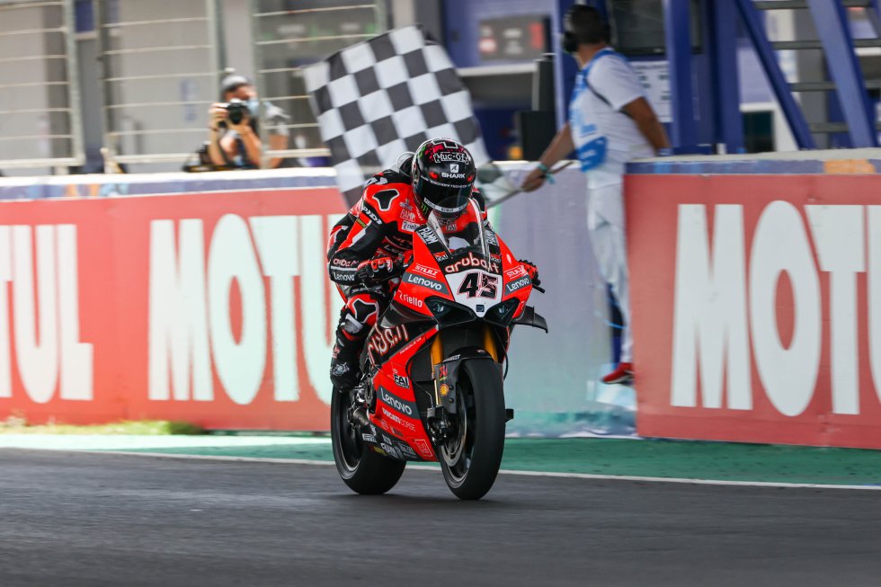 Imágenes sábado Mundial de Superbike en Jerez Imágenes sábado Mundial de Superbike en Jerez