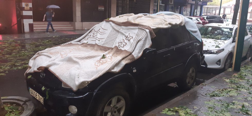 El granizo deja numerosos daños en Ciudad Real El granizo deja numerosos daños en Ciudad Real