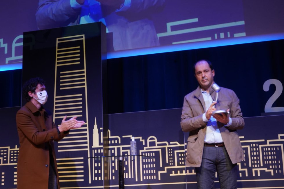 Ibon Andraka, director de la Escuela de Hostelería de Leioa galardonado con el premio en Gastronomía Ibon Andraka, director de la Escuela de Hostelería de Leioa galardonado con el premio en Gastronomía