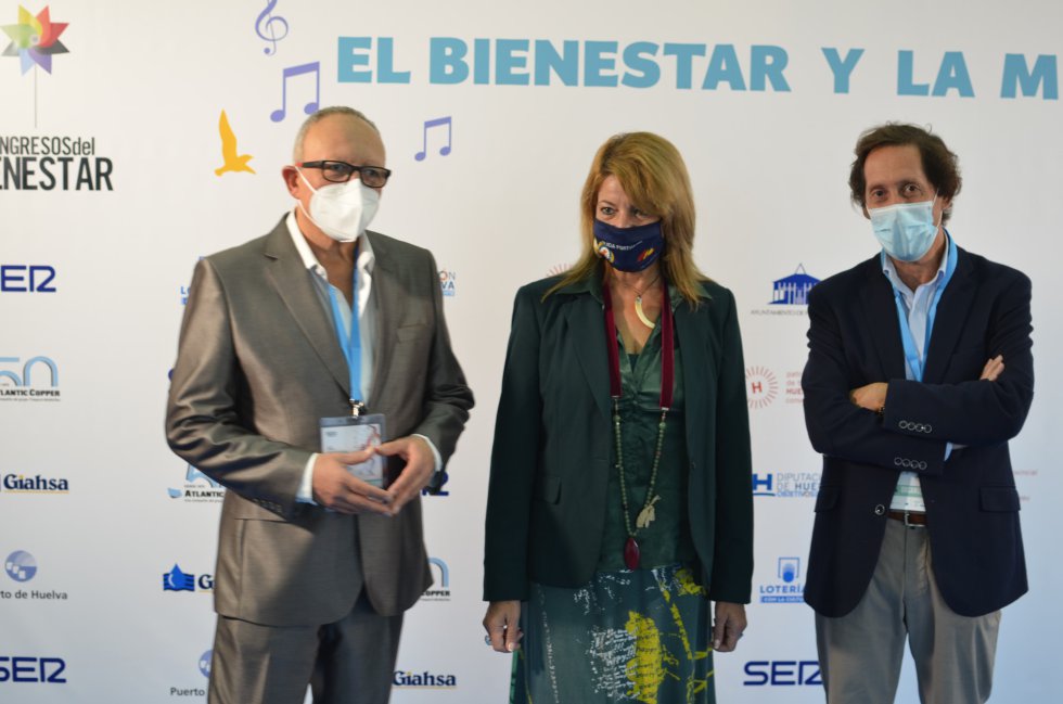 Miguel Doña, Pilar Miranda y Víctor Ortiz Miguel Doña, Pilar Miranda y Víctor Ortiz