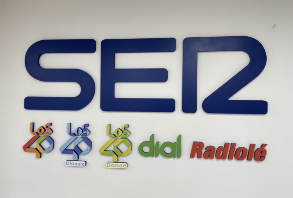 Imagen corporativa de la SER y las radios musicales del Grupo Prisa con presencia en Málaga Imagen corporativa de la SER y las radios musicales del Grupo Prisa con presencia en Málaga
