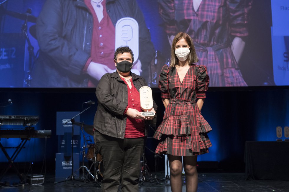 Ttakun Kultur Elkartea, Premio Radio San Sebastián a la Excelencia en la categoría de Euskera. Ttakun Kultur Elkartea, Premio Radio San Sebastián a la Excelencia en la categoría de Euskera.