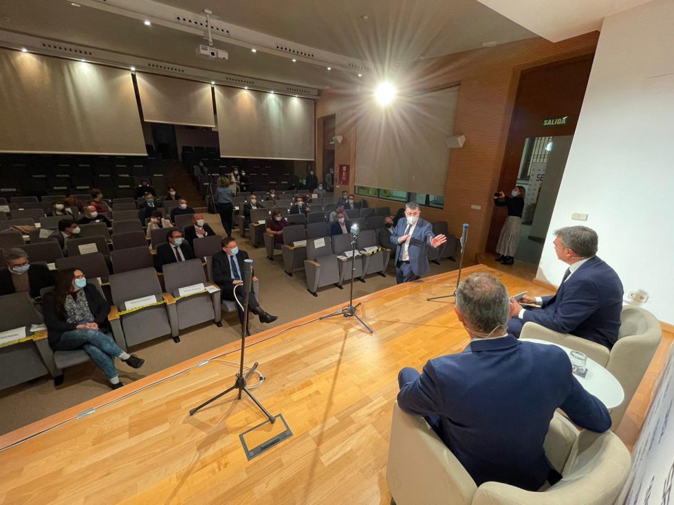 Imágenes del Encuentros SER con Salvador Navarro, presidente de la CEV Imágenes del Encuentros SER con Salvador Navarro, presidente de la CEV