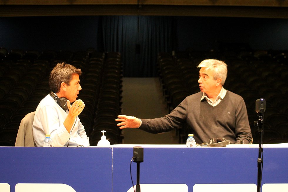 Carlos Mazón, presidente de la Diputación Provincial de Alicante, y Carles Francino Carlos Mazón, presidente de la Diputación Provincial de Alicante, y Carles Francino
