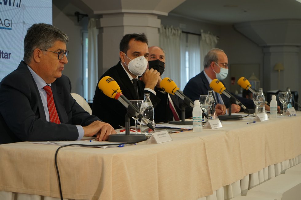 Encuentro SER: logística e infraestructuras en el Campo de Gibraltar. Una apuesta para 2021. Encuentro SER: logística e infraestructuras en el Campo de Gibraltar. Una apuesta para 2021.
