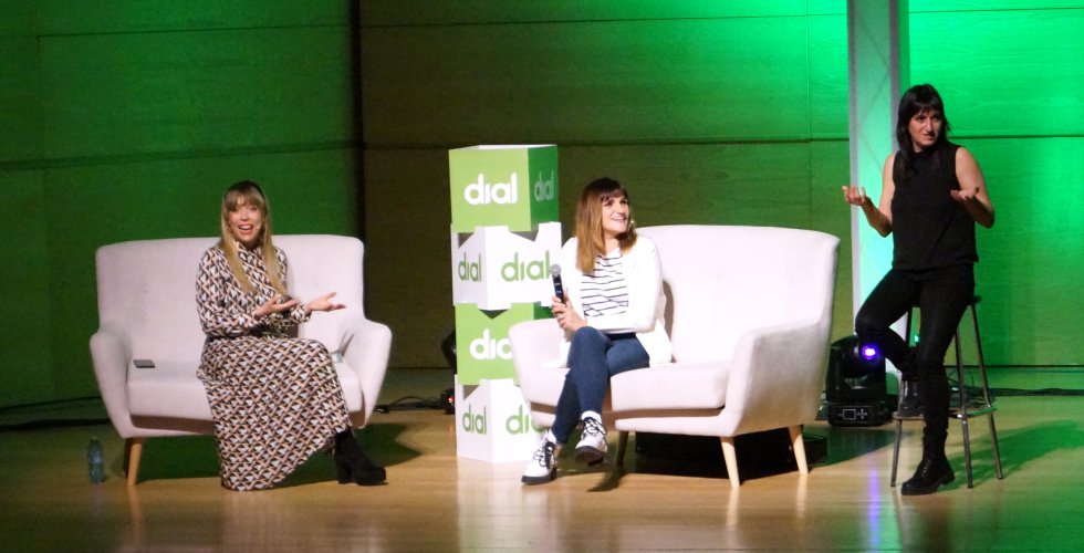 Las mejores imágenes del 'Encuentro Dial con Rozalén' Las mejores imágenes del 'Encuentro Dial con Rozalén'