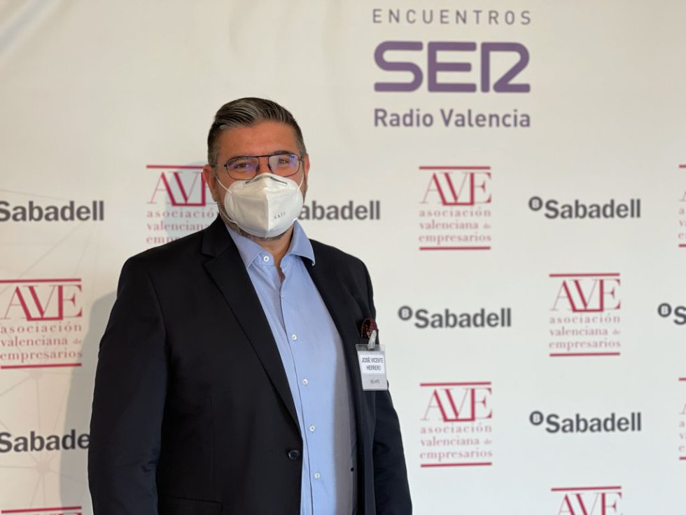 Invitados al Encuentro SER sobre la empresa familiar este martes en València. Invitados al Encuentro SER sobre la empresa familiar este martes en València.