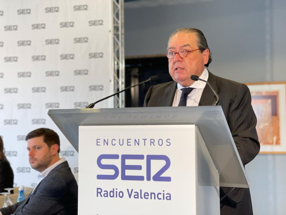 Invitados al Encuentro SER sobre empresa familiar este martes en València. Invitados al Encuentro SER sobre empresa familiar este martes en València.