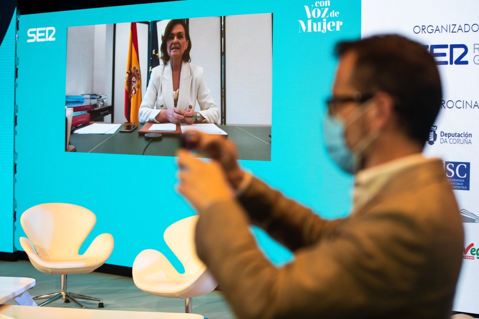 La vicepresidenta primera del gobierno, Carmen Calvo, ha clausurado las jornadas por videoconferencia. La vicepresidenta primera del gobierno, Carmen Calvo, ha clausurado las jornadas por videoconferencia.