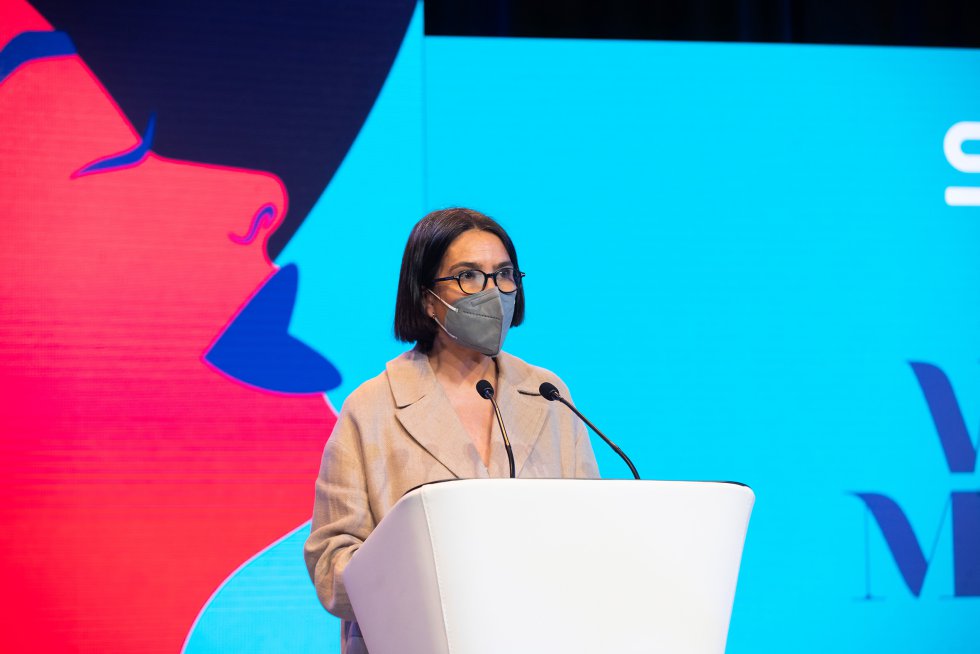 La teniente de alcalde de Santiago, Mercedes Rosón, ha inaugurado el foro. La teniente de alcalde de Santiago, Mercedes Rosón, ha inaugurado el foro.