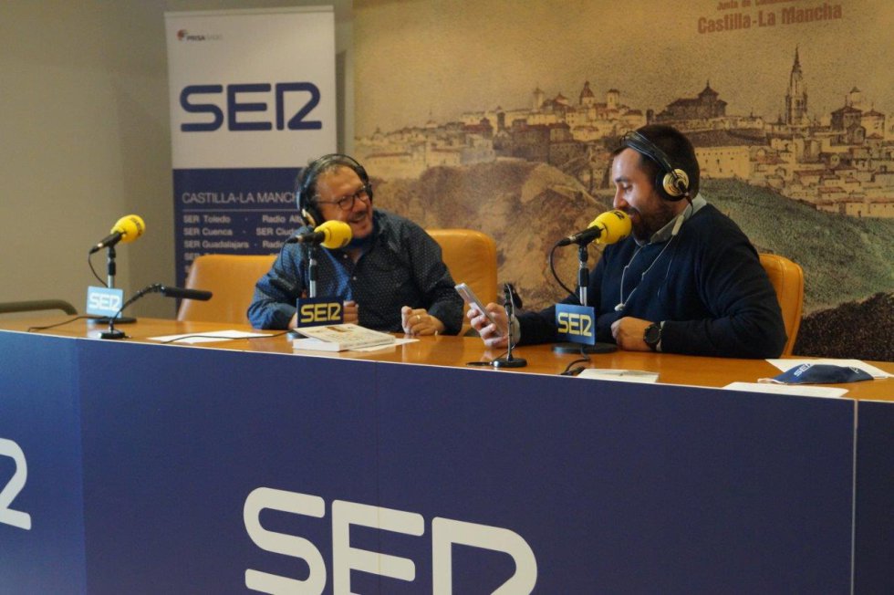 FOTOGALERÍA | Hoy por Hoy Castilla La Mancha se rodea de libros FOTOGALERÍA | Hoy por Hoy Castilla La Mancha se rodea de libros
