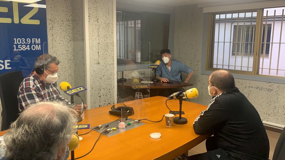 El estudio Ramón Puga durante la emisión de SER Deportivos Ourense El estudio Ramón Puga durante la emisión de SER Deportivos Ourense