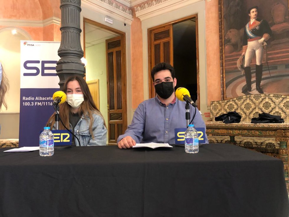 María Felicita Moreno y Javier Aparicio, jóvenes que participan en el proyecto 'Erasmus Plus, Repoblando Futuro' María Felicita Moreno y Javier Aparicio, jóvenes que participan en el proyecto 'Erasmus Plus, Repoblando Futuro'