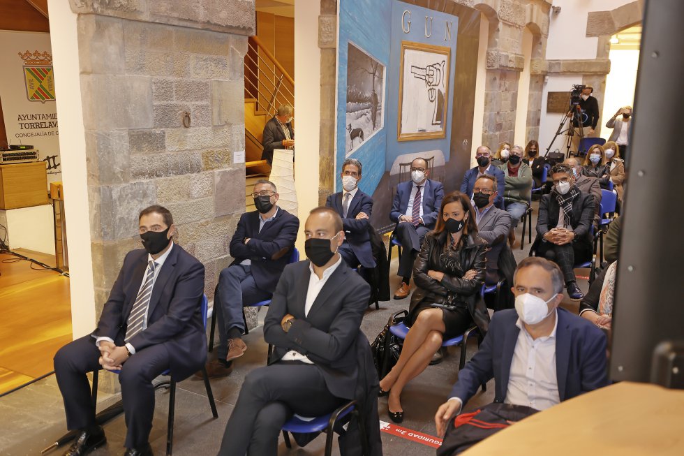 Asistantes a Besaya Futura que se ha celebrado en la sala Mauro Muriedas de Torrelavega. Asistantes a Besaya Futura que se ha celebrado en la sala Mauro Muriedas de Torrelavega.
