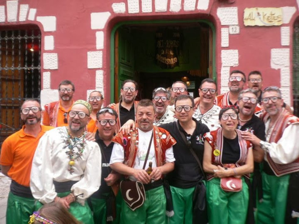 Recuerda tus Moros y Cristianos y participa en el concurso de Radio Elda SER y Los40 (I) Recuerda tus Moros y Cristianos y participa en el concurso de Radio Elda SER y Los40 (I)