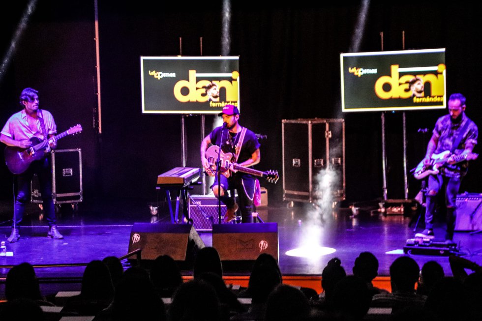Las mejores imágenes del 'LOS40 Stage' con Dani Fernández en Toledo Las mejores imágenes del 'LOS40 Stage' con Dani Fernández en Toledo