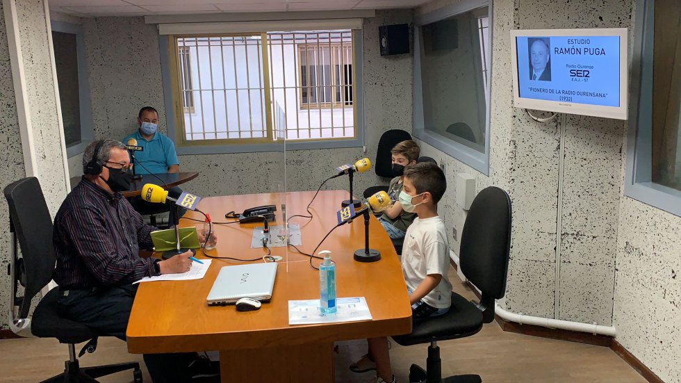 El estudio Ramón Púga durante la emisión de Ser Deportivos Ourense El estudio Ramón Púga durante la emisión de Ser Deportivos Ourense