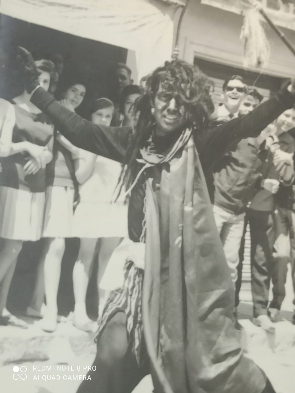 Recuerda tus Moros y Cristianos. Envíanos tus fotos y participa en el concurso de Radio Elda SER y Los40 (II) Recuerda tus Moros y Cristianos. Envíanos tus fotos y participa en el concurso de Radio Elda SER y Los40 (II)