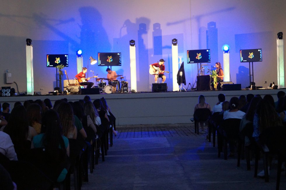 Nil Moliner triunfa con 'Los40 Stage' en el auditorio La Granja de Ciudad Real Nil Moliner triunfa con 'Los40 Stage' en el auditorio La Granja de Ciudad Real