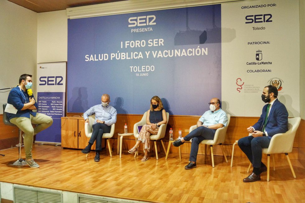 Imágenes del I Foro de Salud Pública y Vacunación de SER Toledo Imágenes del I Foro de Salud Pública y Vacunación de SER Toledo