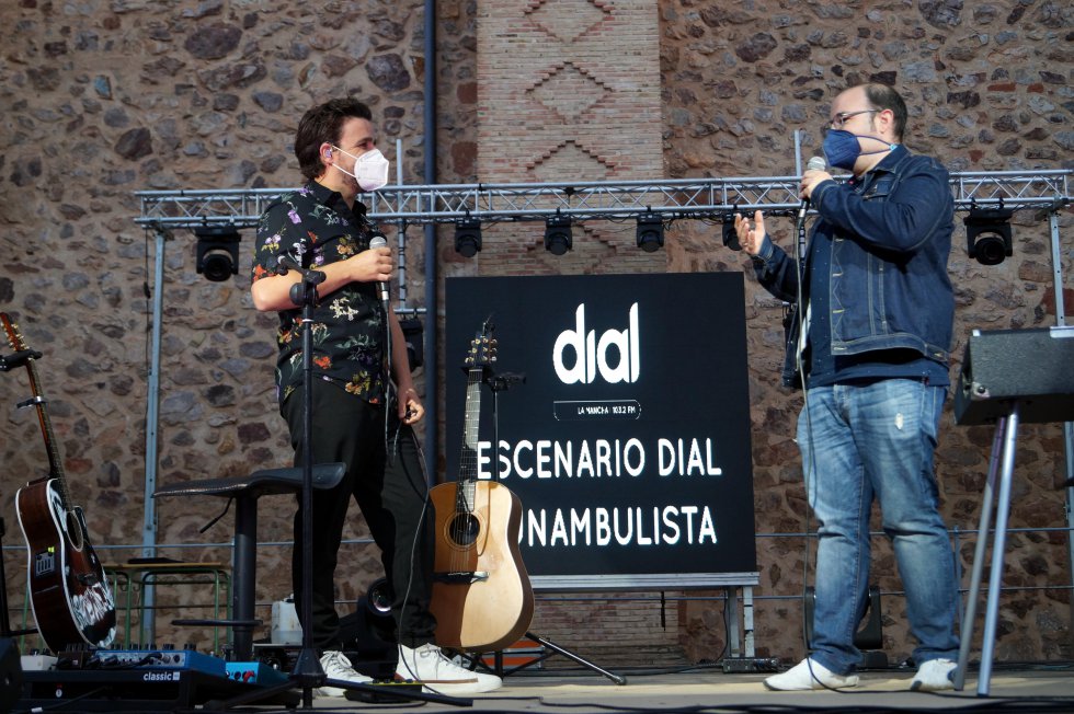 Las mejores imágenes del 'Escenario Dial' con Funambulista en Herencia Las mejores imágenes del 'Escenario Dial' con Funambulista en Herencia