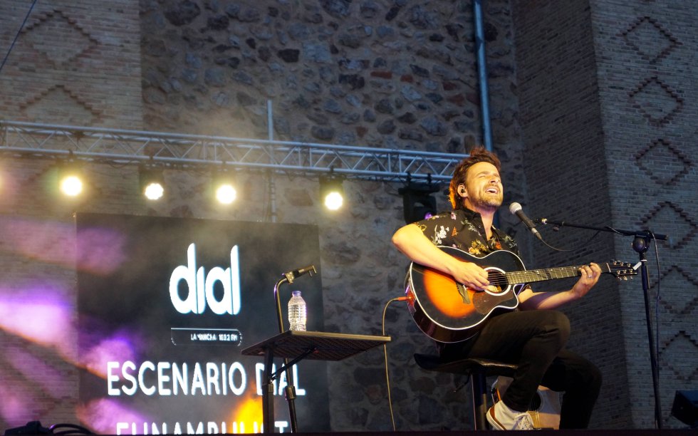 Las mejores imágenes del 'Escenario Dial' con Funambulista en Herencia Las mejores imágenes del 'Escenario Dial' con Funambulista en Herencia