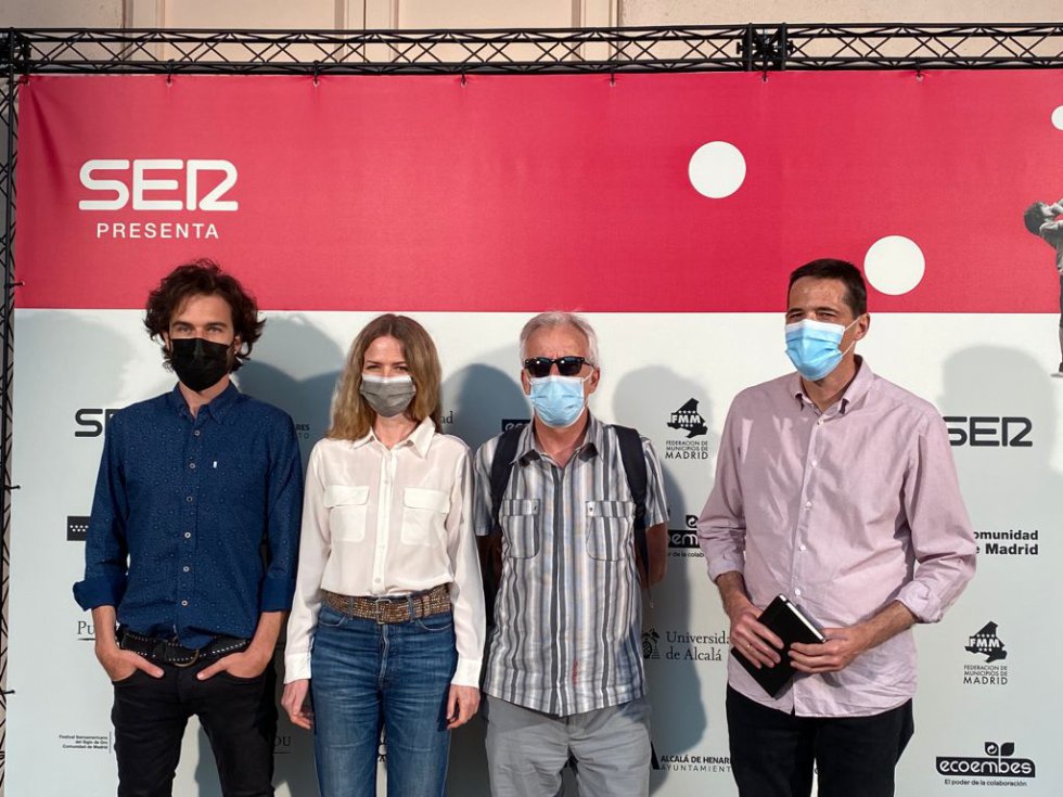 Guille Galván (Vetusta Morla), Christina Rosenvinge, Kiko Veneno y el periodista Pablo Gil Guille Galván (Vetusta Morla), Christina Rosenvinge, Kiko Veneno y el periodista Pablo Gil