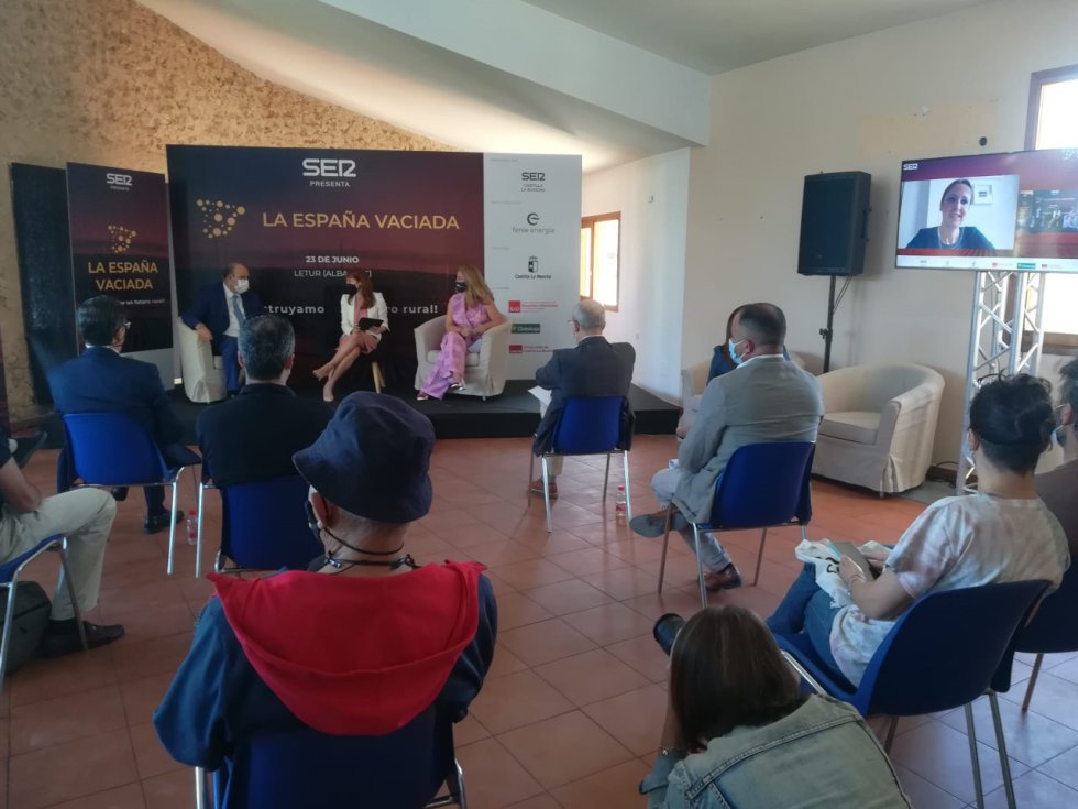 Imágenes del Foro "La España Vaciada" de Letur Imágenes del Foro "La España Vaciada" de Letur
