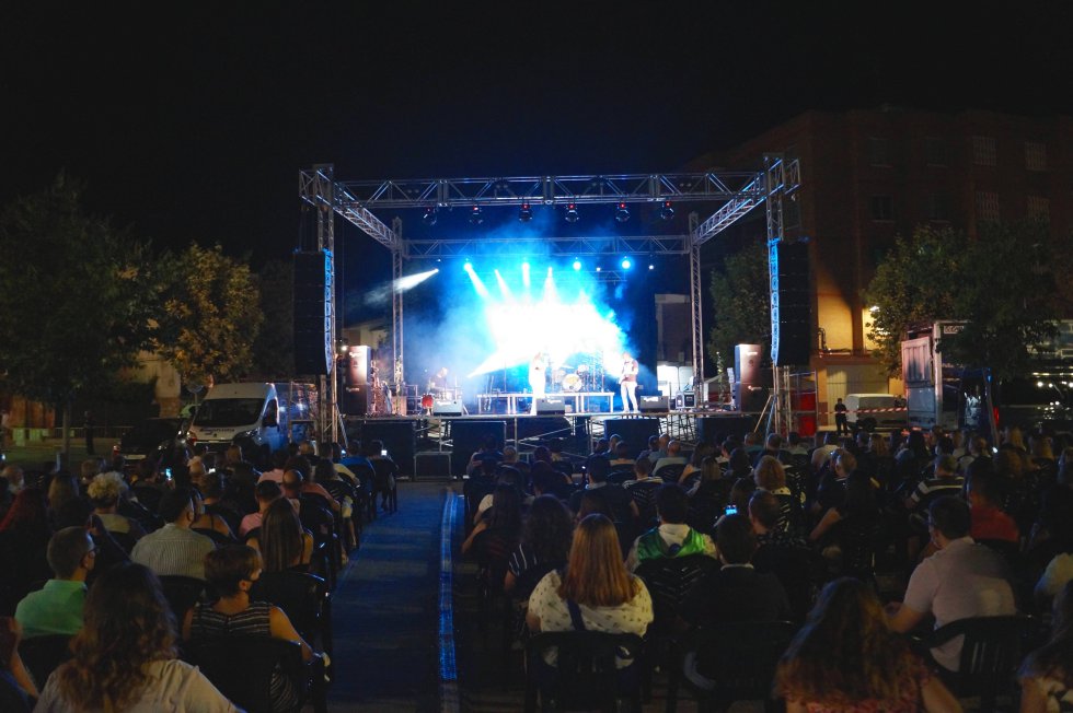 Las mejores imágenes del 'Concierto Dial Villacañas' con Bombai y María Aguado Las mejores imágenes del 'Concierto Dial Villacañas' con Bombai y María Aguado
