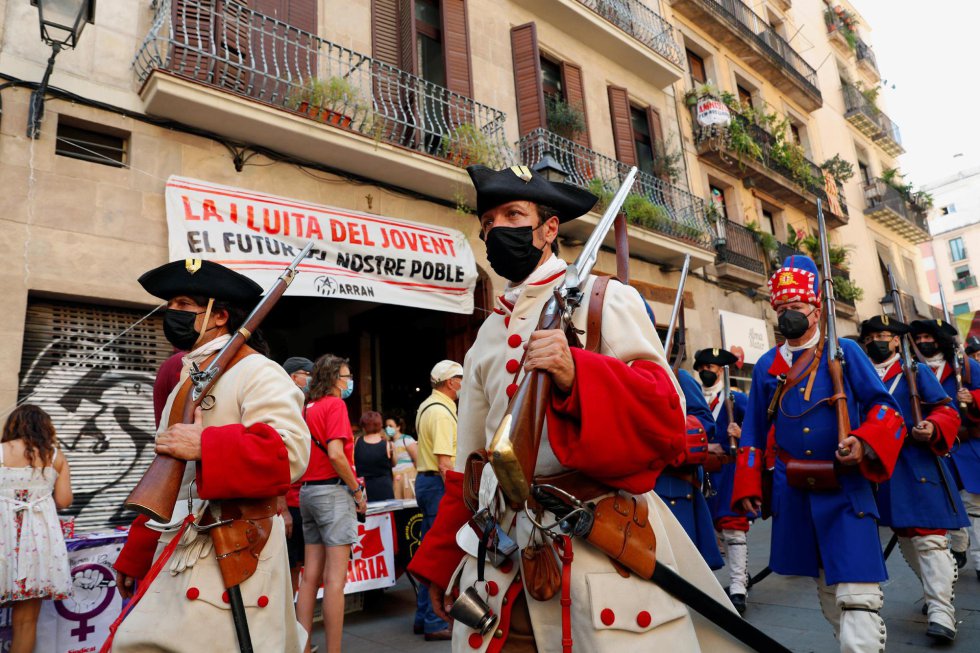 Ambiente en el paseo del Borne este sábado durante la celebración de la Diada. Ambiente en el paseo del Borne este sábado durante la celebración de la Diada.